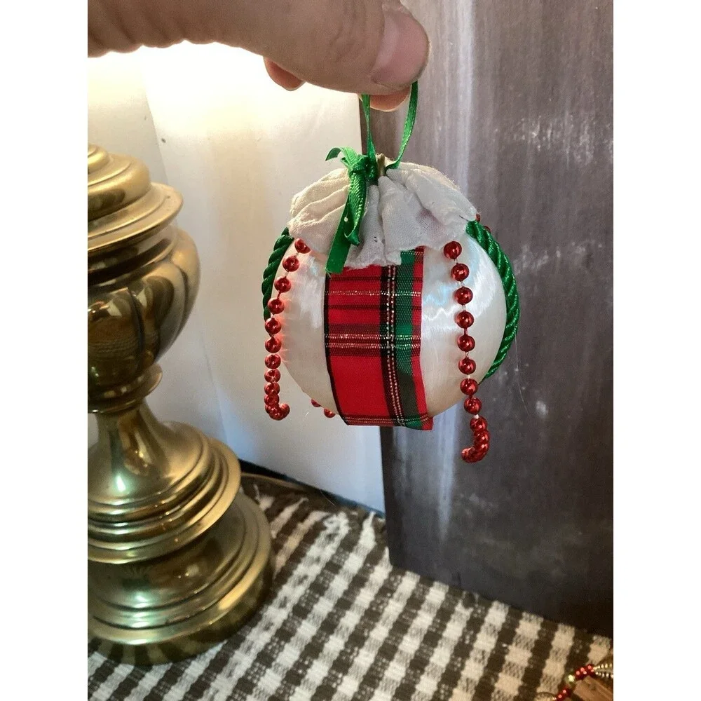 Satin & Lace Handmade Ball Christmas Tree Ornaments & Felt Diamond Shaped Decor